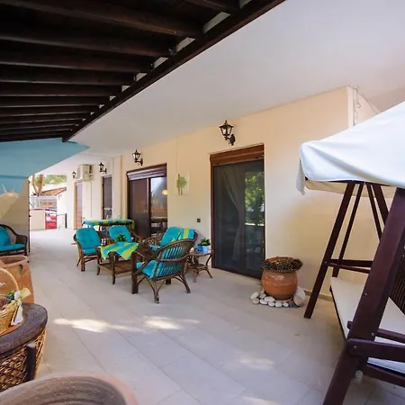 Beautiful With Exotic Garden At Peukoxori! Apartment Pefkochori