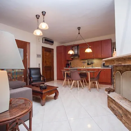 Apartment Beautiful With Exotic Garden At Peukoxori! *