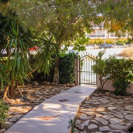 Apartment Beautiful With Exotic Garden At Peukoxori! *